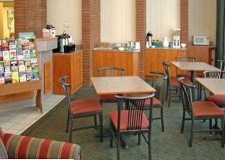Warren Downtown Motor Inn מסעדה תמונה